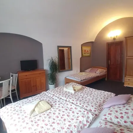 Mini Abraka 4* Český Krumlov