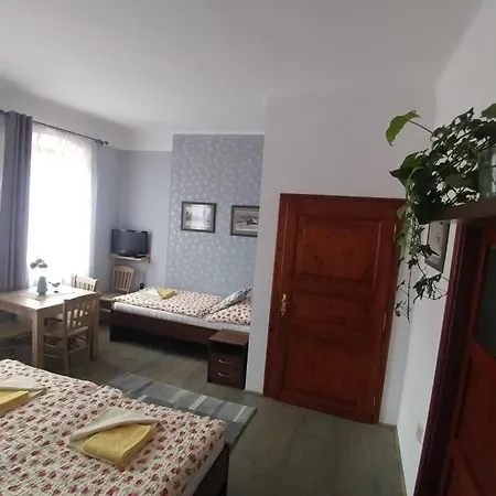 Mini Abraka Apartahotel Český Krumlov