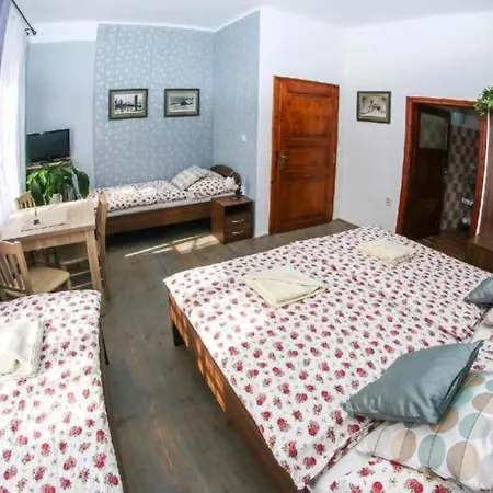 Apartahotel Mini Abraka 4*