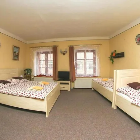 Hotel Mini Abraka 4*