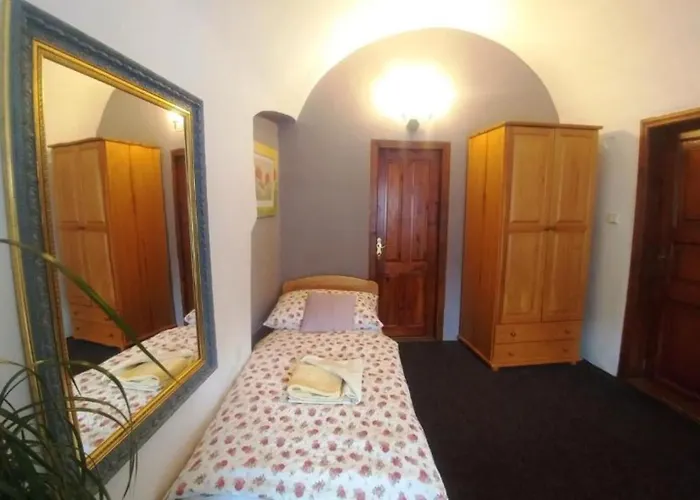 Mini Abraka 4*