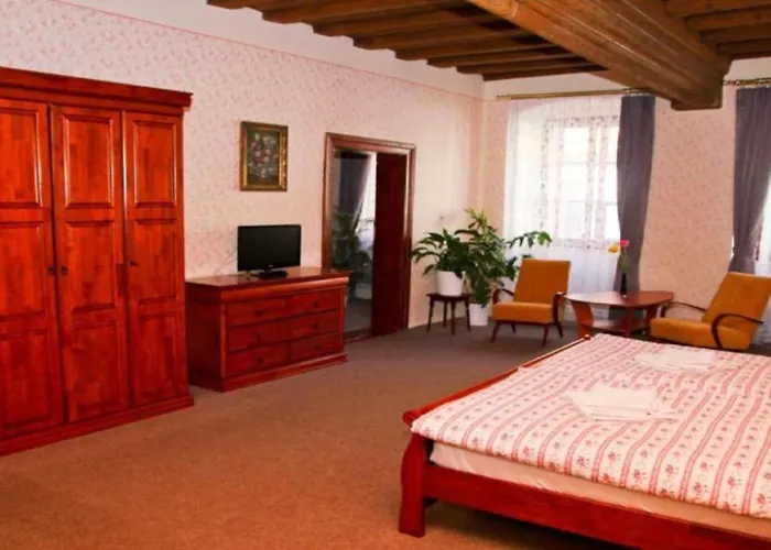 Mini Abraka 4* Чески-Крумлов